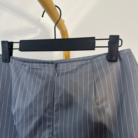 Princess Polly Gray Pinstripe Skort - Picture 4 of 7